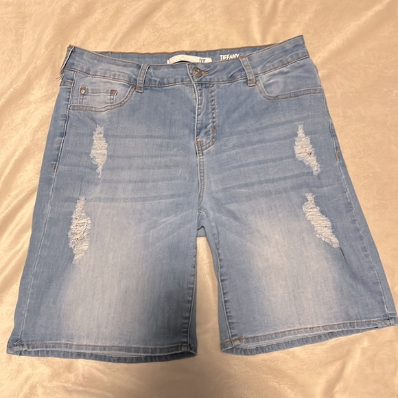 Bermuda Ripped Denim Stretch - Picture 3 of 4